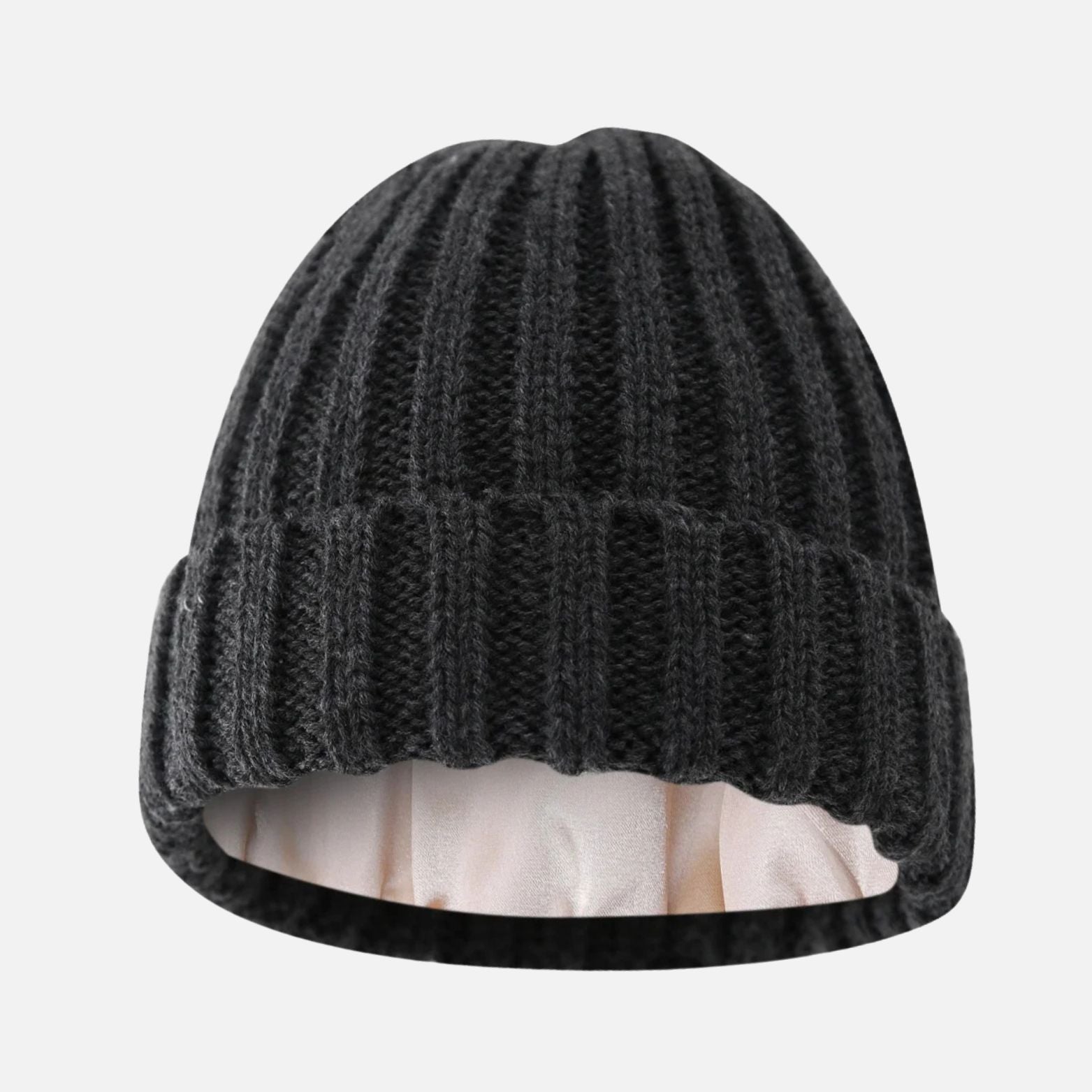 bonnet en satin noir
