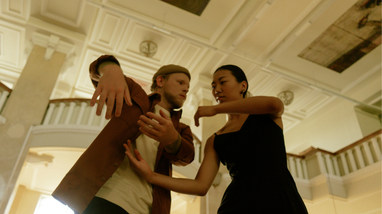 Le guide complet : Quelle bonnet porter avec une robe ? Nos conseils stylés